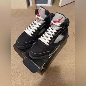Air Jordan 5 retro OG Metallic Reimagined Preowned Size 9 Men’s